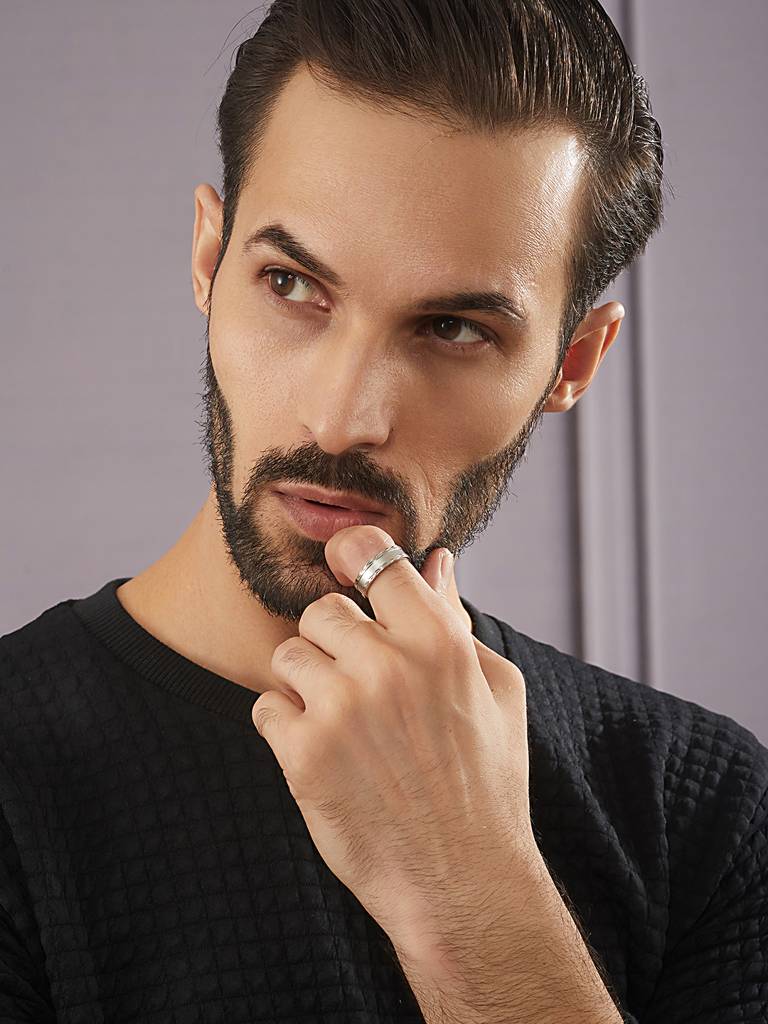 Men Silver Plated Textured Finger Ring : AatmanaFR13