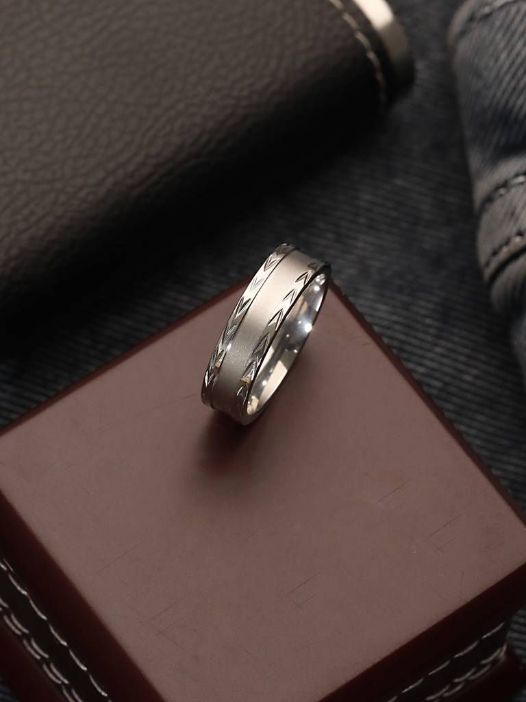 Men Silver Plated Textured Finger Ring : AatmanaFR13
