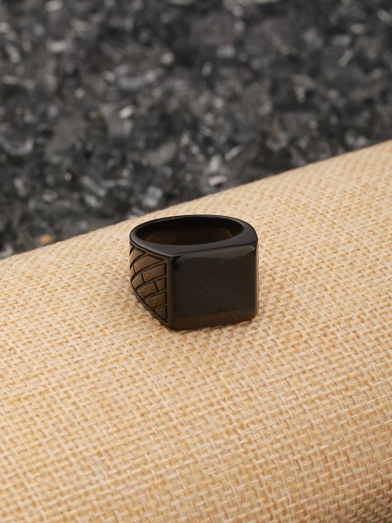 Men Band Finger Ring : AatmanaFR3