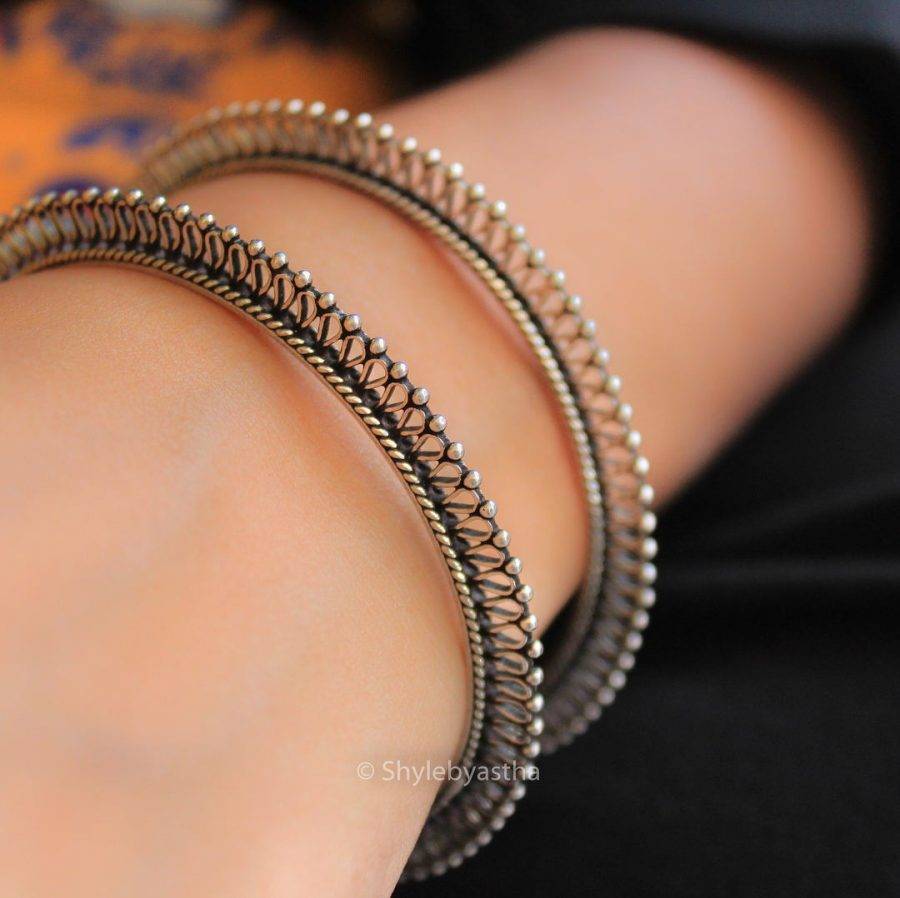 925 Sterling Silver Adya Carved Bangles : SK1078