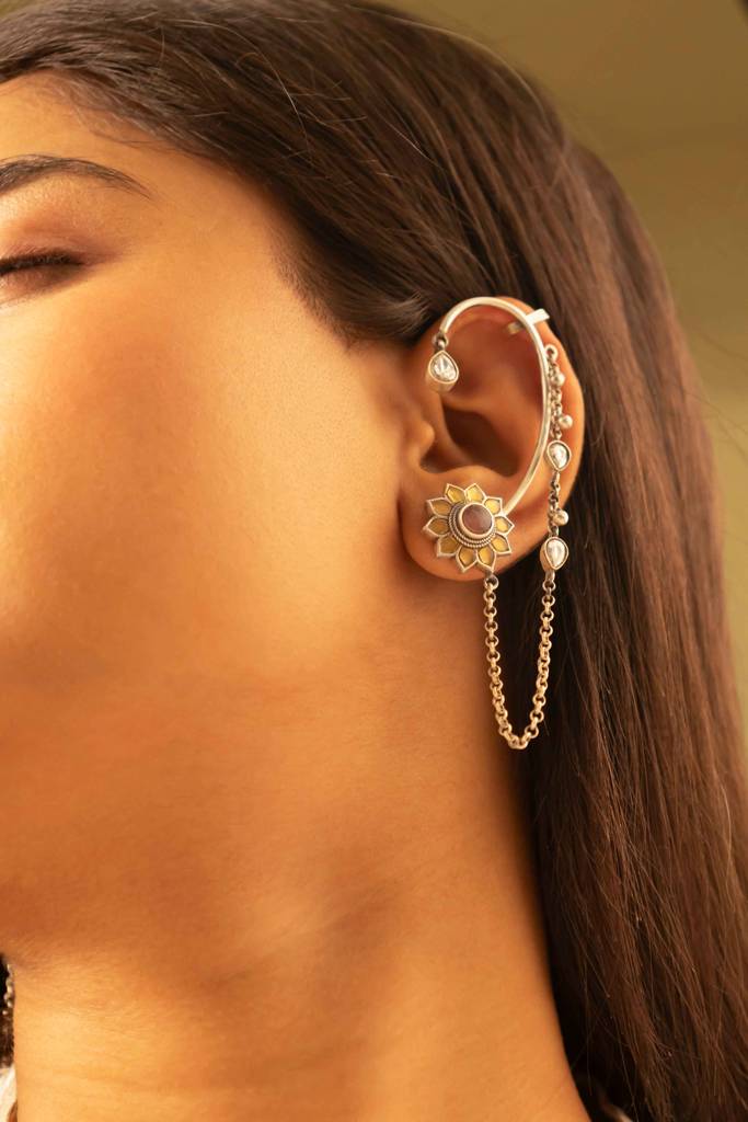 Adya Sunflower Motif Kundan Drop Earcuff : SE24425
