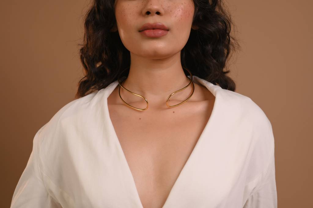 Torc Oversize Neckpiece : ABTSTS07