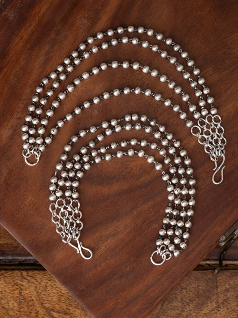 Anvaya Classic Four Layer Ball Earchain : SEC02