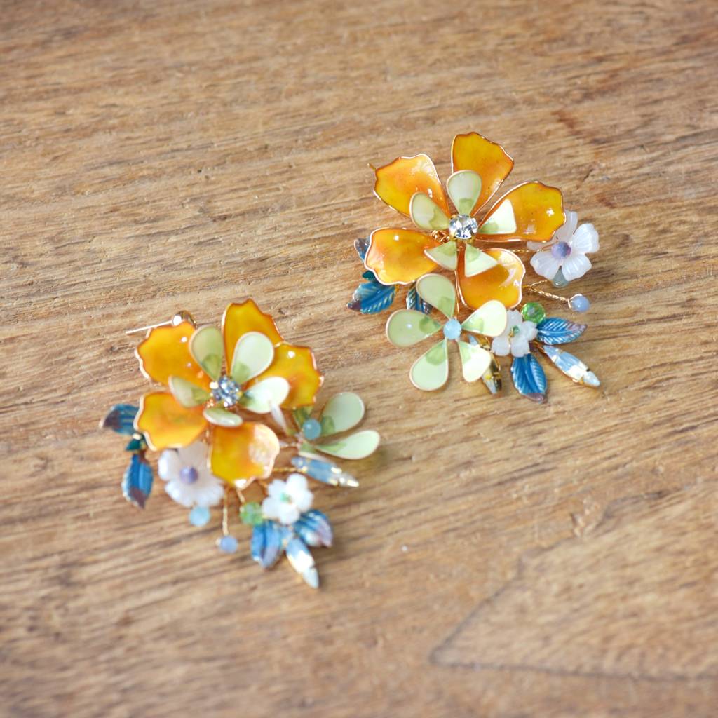 Ariel Earrings : ArielEarrings
