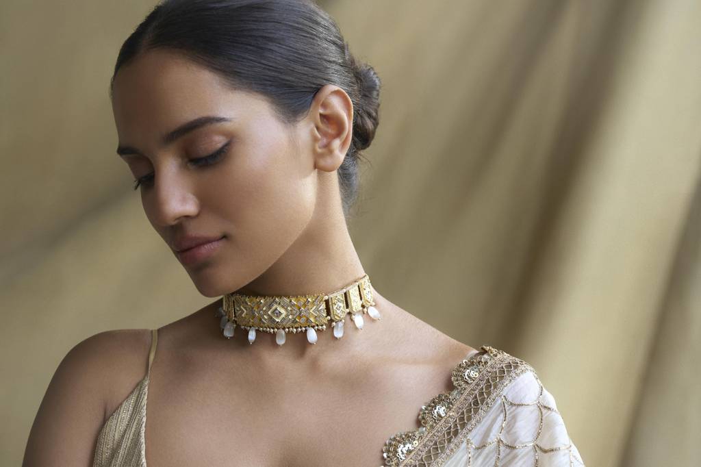 Amelia Sculpted Choker : 3014