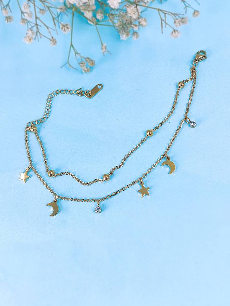 Dainty Moon & Star Charm Bracelet : B-CH-28-0