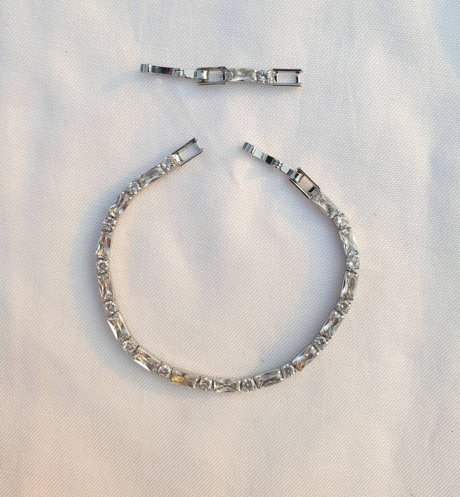 Crystal Samba Tennis Bracelet (Silver) : B-TE-5-SL