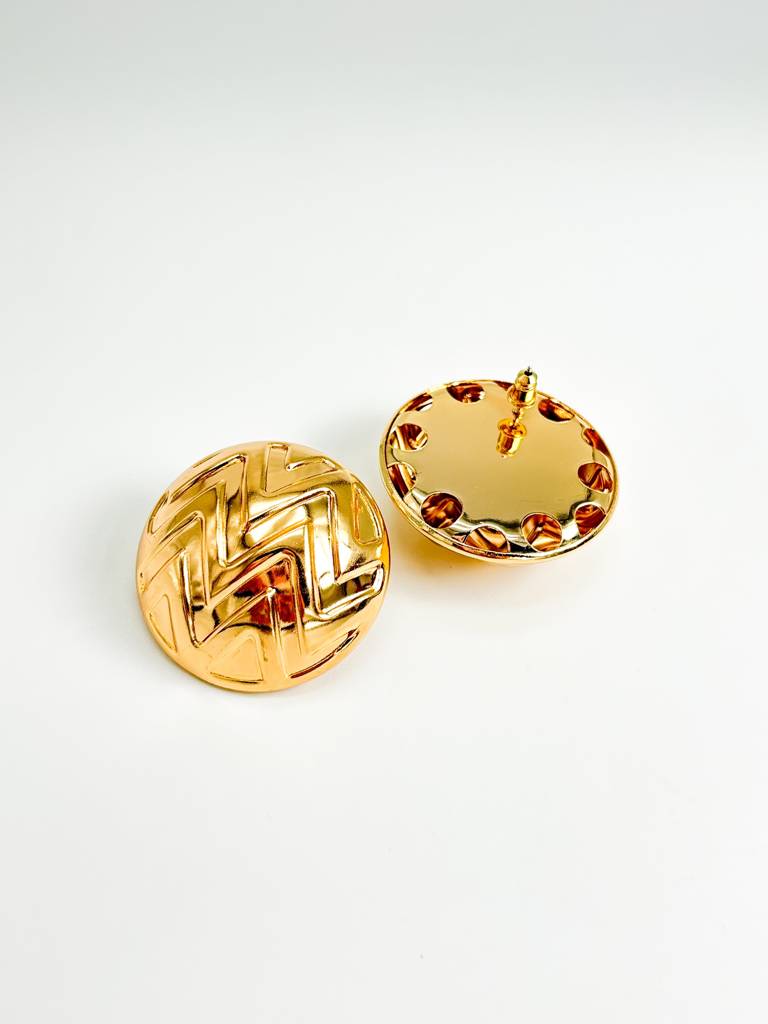 Vintage Couture Wavy Button Stud Earrings : E0013