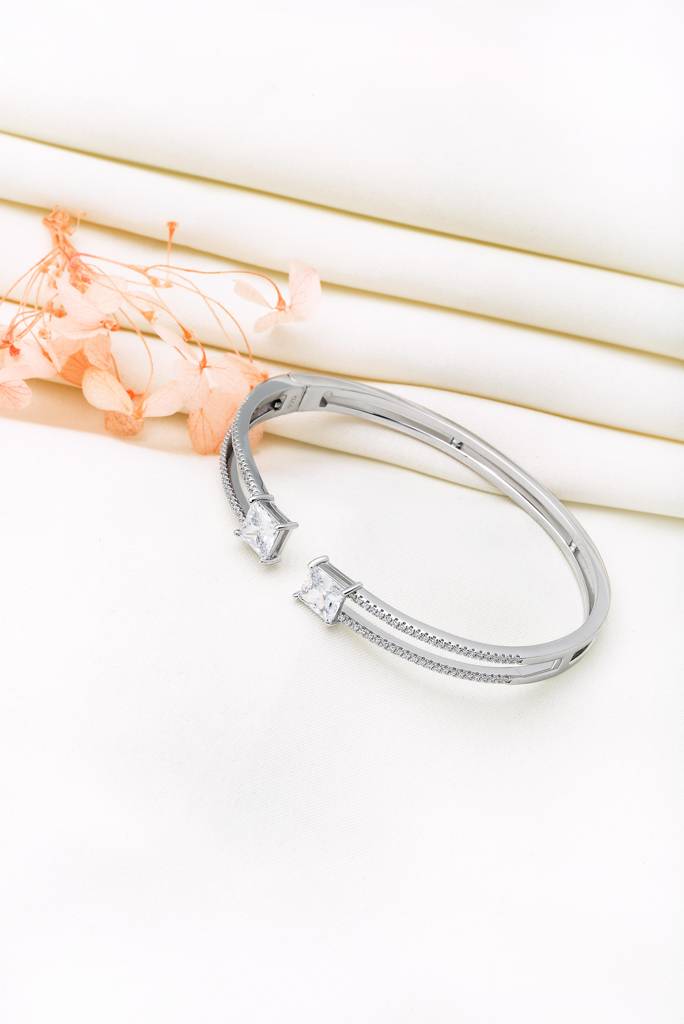 Silberry 925 Sterling Silver Majestic Kada : B334