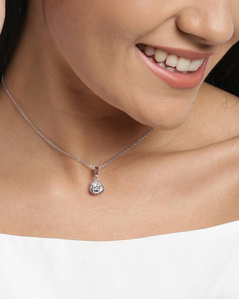 Carlton London Silver-Toned Rhodium Plated Stone-Studded Heart Shaped Pendant With Chain : B868507N1