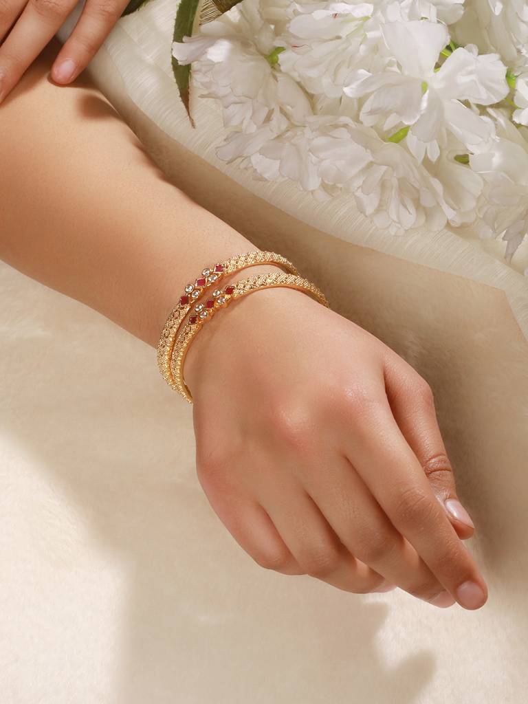Set Of 2 18K Gold-Plated Stone Studded Bangles : BA-JS24-60097-24