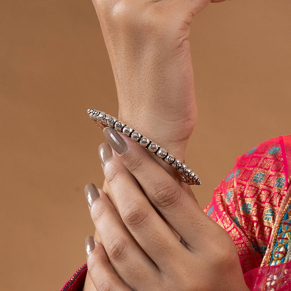 Traditional Beaded Oxidised Silver Kada : BDLK5