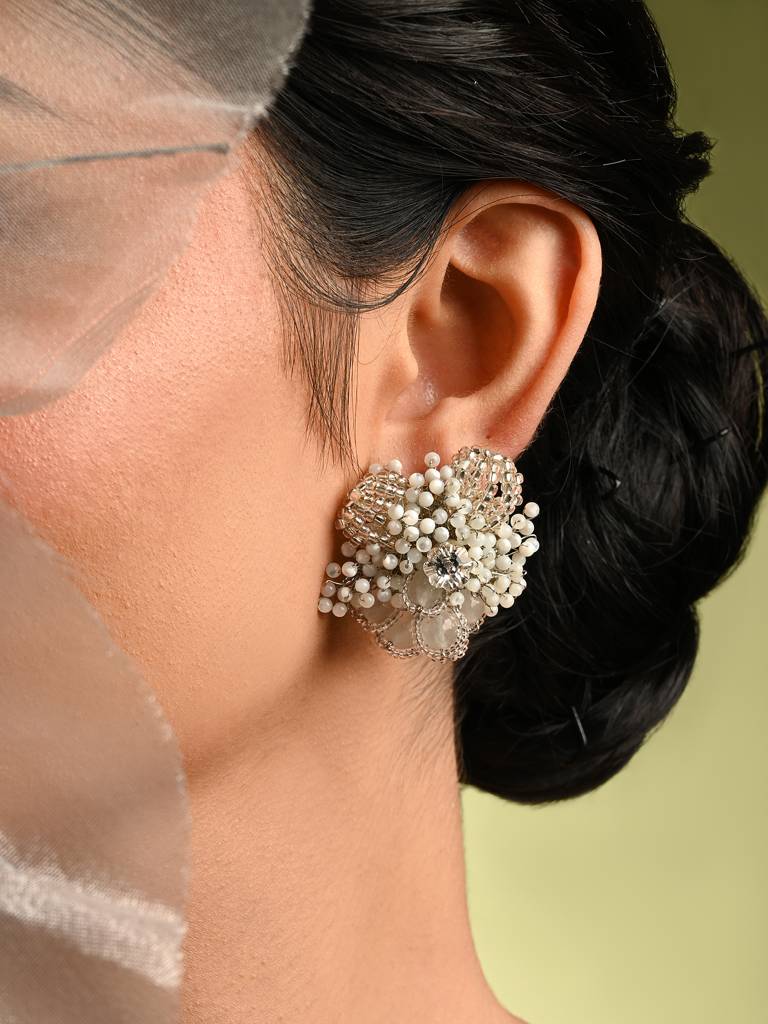 sequins earrings (white,silver)