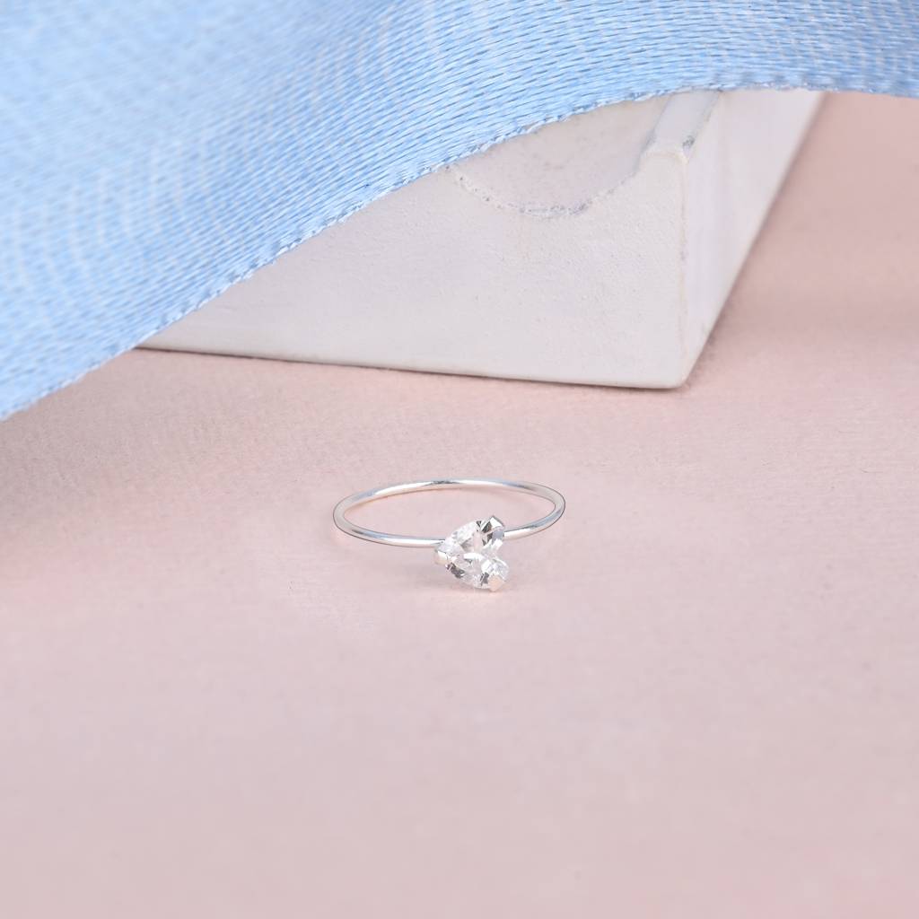 Pure Silver Heart Stone Nose Pin : BFNP603