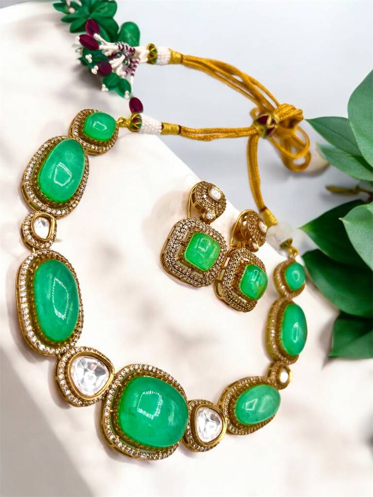 Mint Kundan Zircon Necklace Mint Kundan Zircon Necklace · Eternz