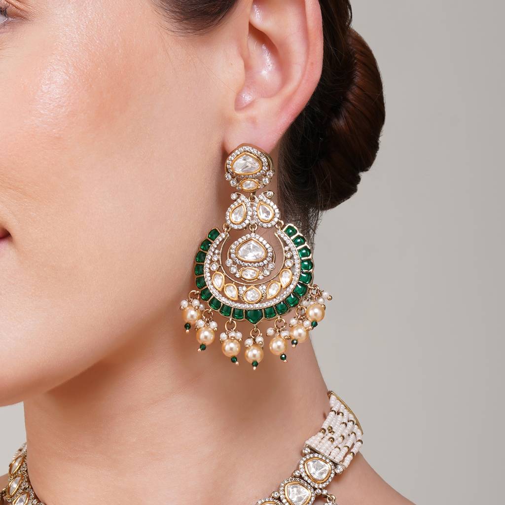 Janhavi Emerald  Kundan Necklace Set : BP-NK-166