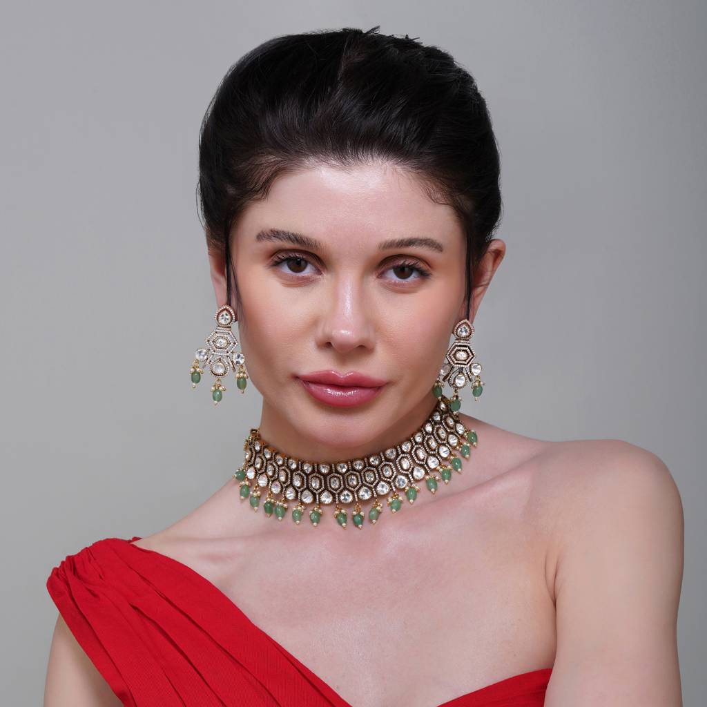 Aaravi Kundan Choker Set : BP-NK-159