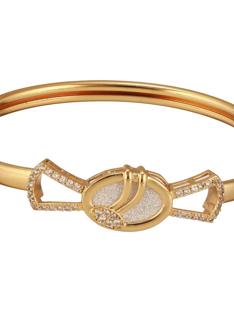 Women Brass Cubic Zirconia Gold-Plated Bangle-Style Bracelet : BR-JS24-10097