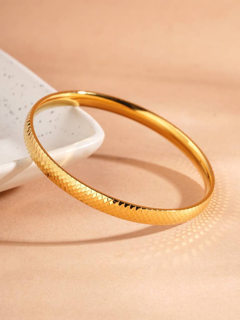 ZARIIN Ancestral Grace Bangle · Eternz