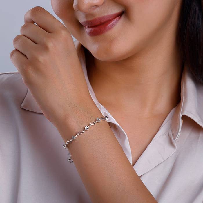 Silver Flamboyant Bracelet : BR0485