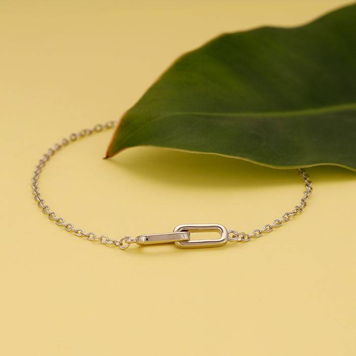 Silver Continuity Bracelet : BR0520
