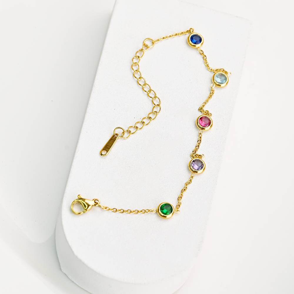 Multi Crystal Charm Bracelet : BR066