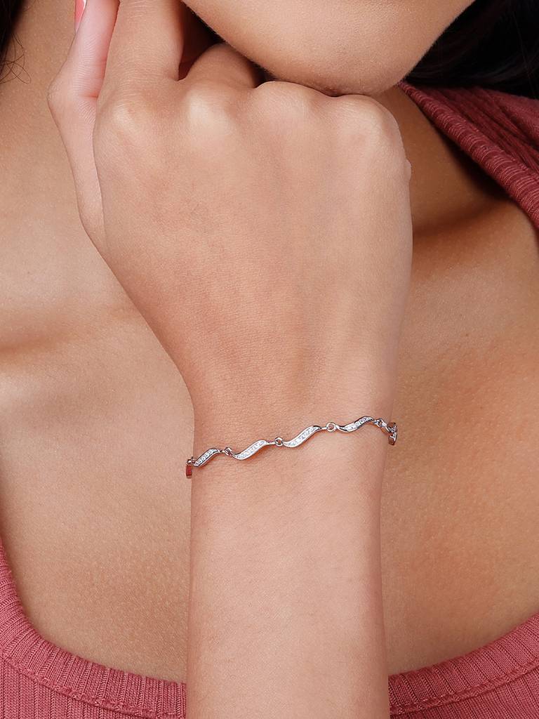 Giva 925 Sterling Silver Graceful Waves Bracelet