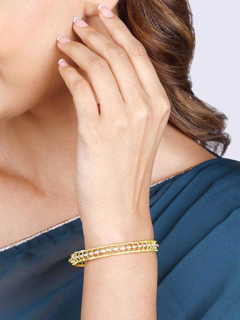 Giva 925 Sterling Silver Golden Whispering Winds Bangle