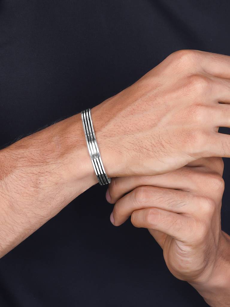 Giva 925 Oxidised Silver Blissful Breeze Bracelet