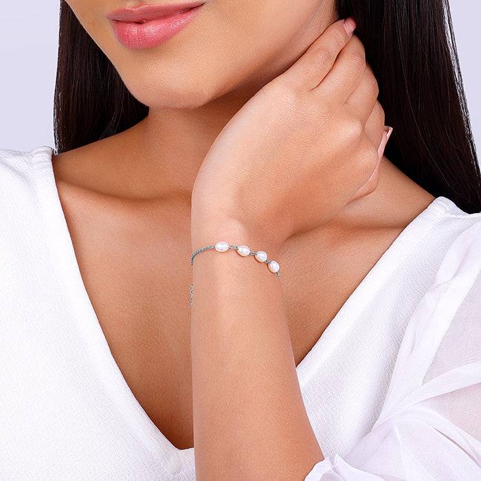 Giva 925 Sterling Silver Pearl Glance Bracelet, Adjustable | Gifts For Women And Girls | W : BR0851