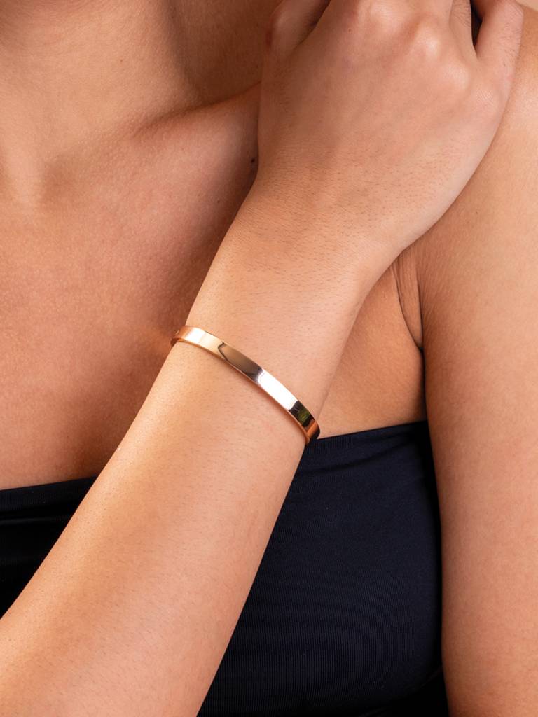 Rose Gold Rose Gold-Plated Bangle-Style Bracelet : BR094-RG