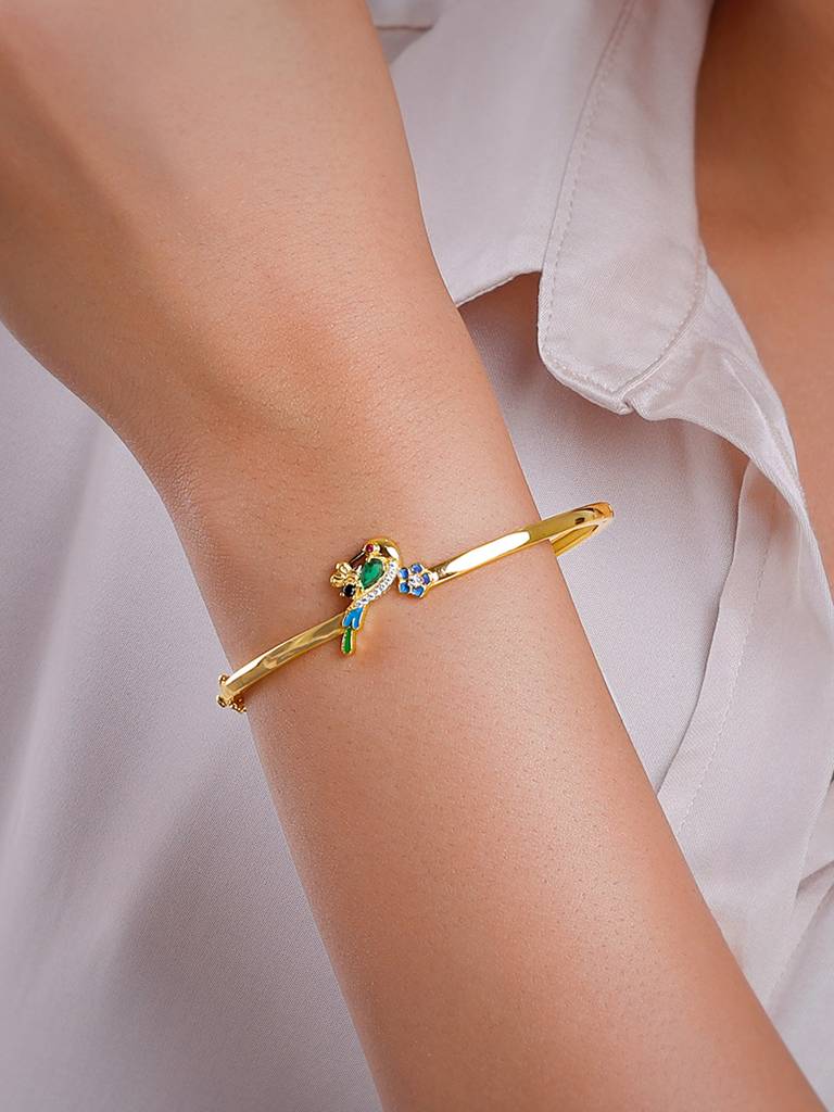 925 Silver Golden Just Bee-Ing Bracelet,One Size For Women : BR0991