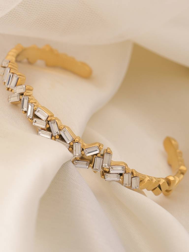 Celestial Cascade Zig Zag Stainless Steel Bracelet : BR104