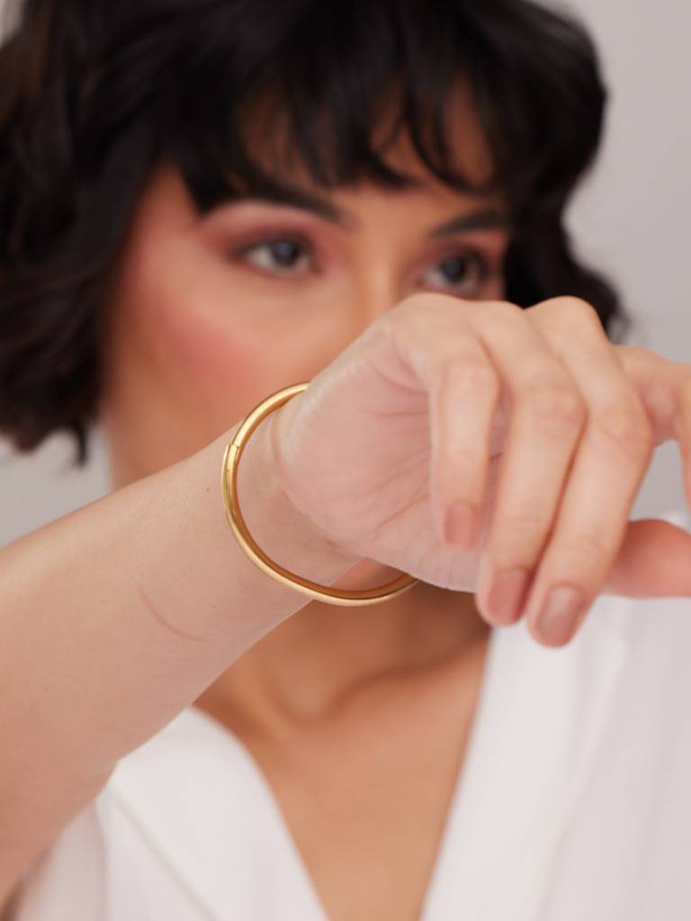 Stainless Steel Women'S Gilded Oval Bangle Bracelet : BR128