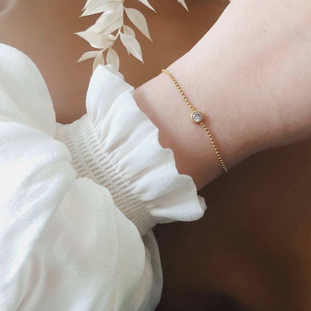 Solitary Spark Bracelet : BR167
