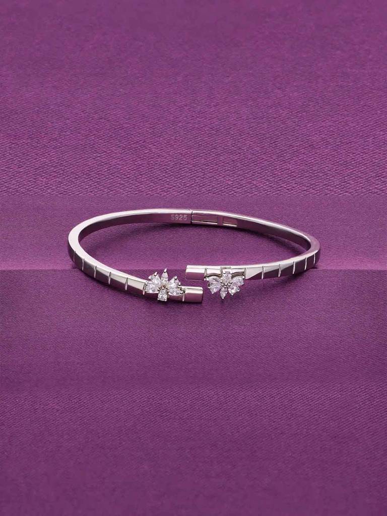 Stylish Floral Cut Zircon Bangle Bracelet : BRBN109-S-NA