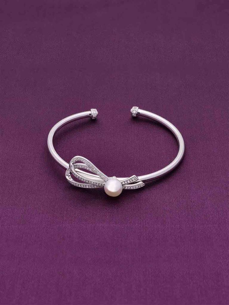 Ribboned Diamante Pearl Silver Bracelet : BRBN66-S-NA
