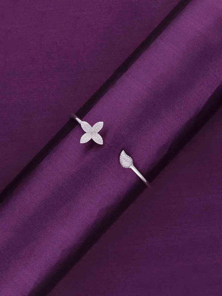 Blossoming Blooms Zircon Silver Bangle Bracelet : BRBN74-S-NA
