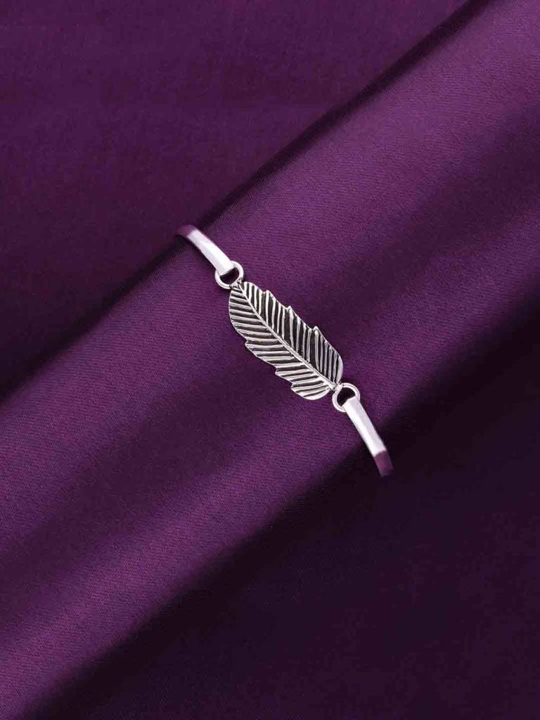 Lustred Leaf Silver Bangle Bracelet : BRBN91-S-NA