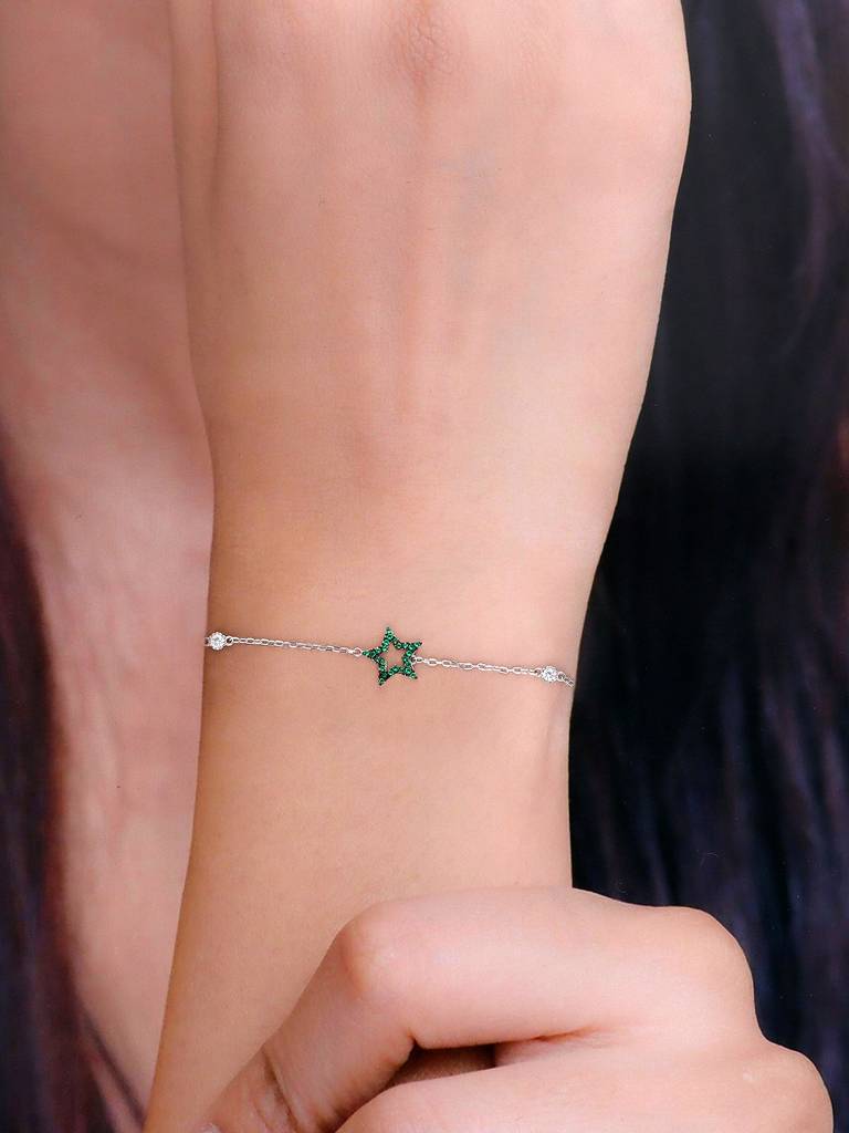 Sterling Silver Minimal Green Star & Beads Casual Bracelet : BRLO186-S-NA