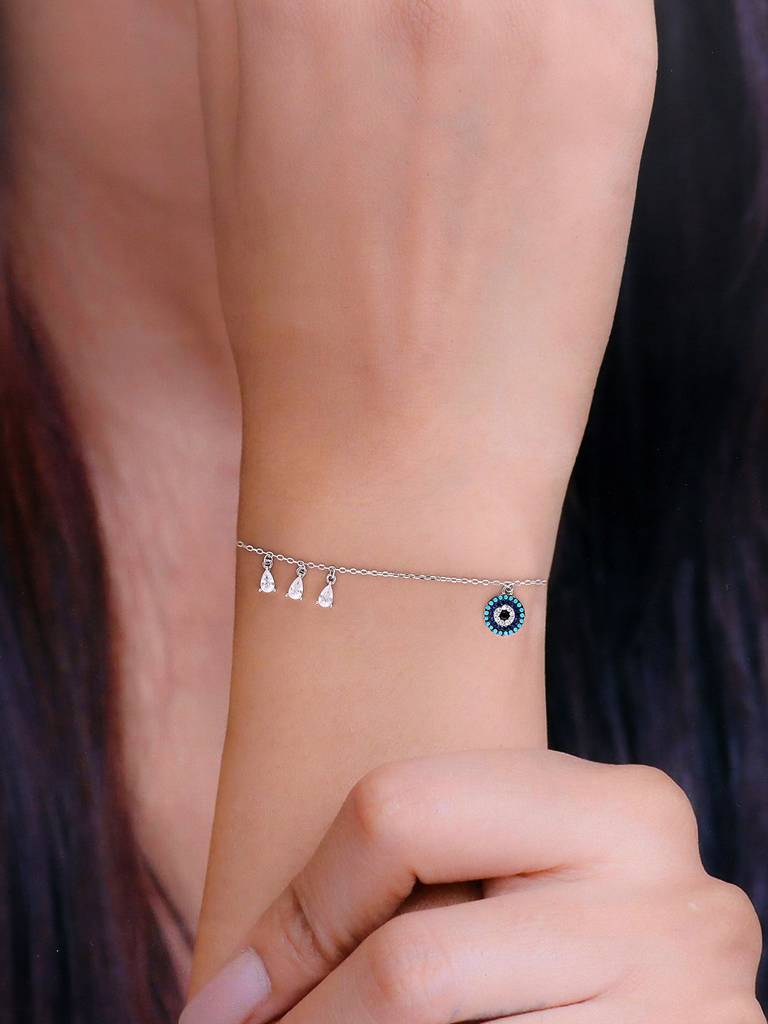 Sterling Silver Stylish Evil Eye Charm Bracelet : BRLO277-S-NA
