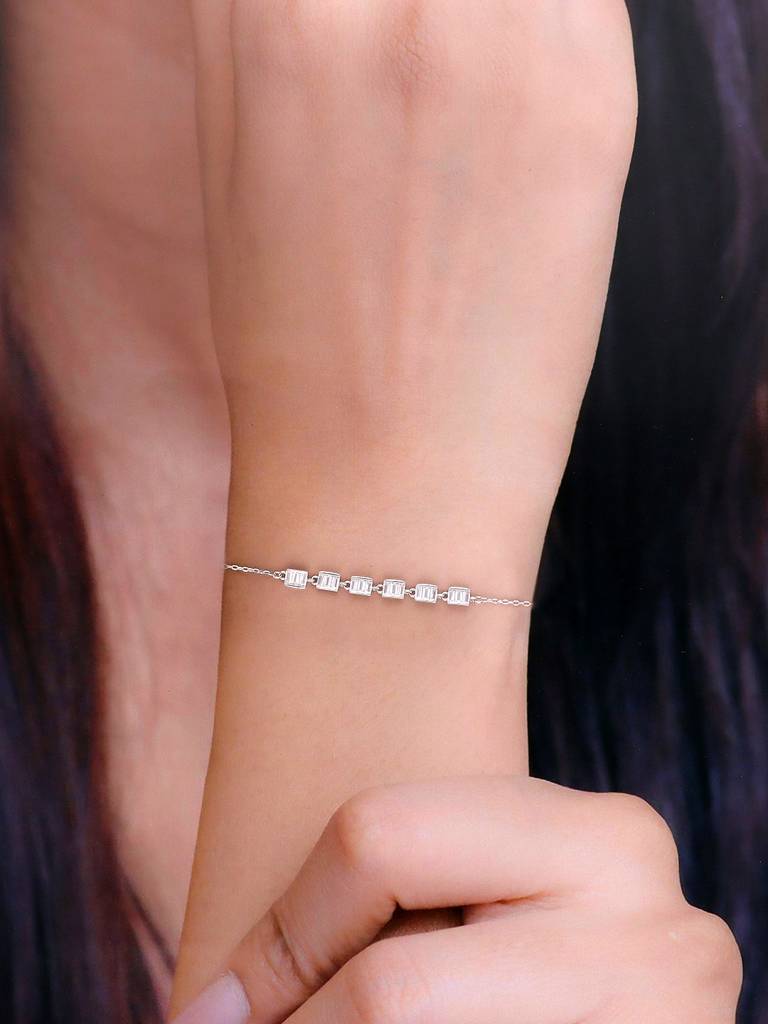 Sterling Silver String Of Baguette Bracelet : BRLO319-S-NA