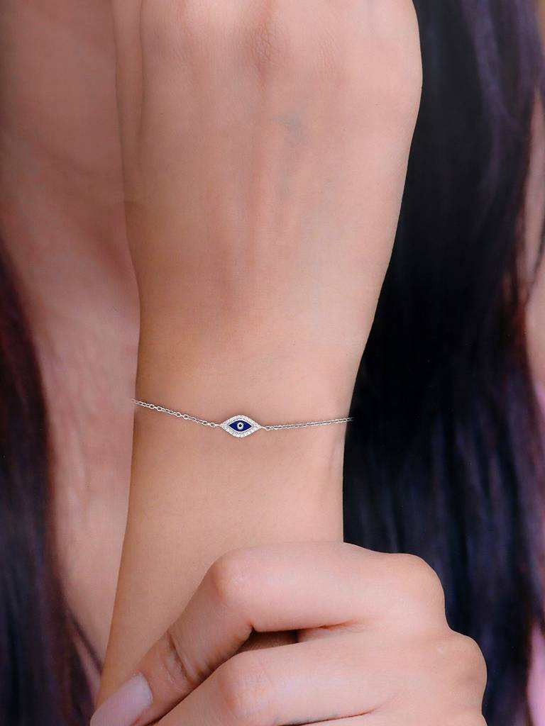 Sterling Silver Single Evil Eye Zircon Studded Bracelet : BRLO349-S-NA