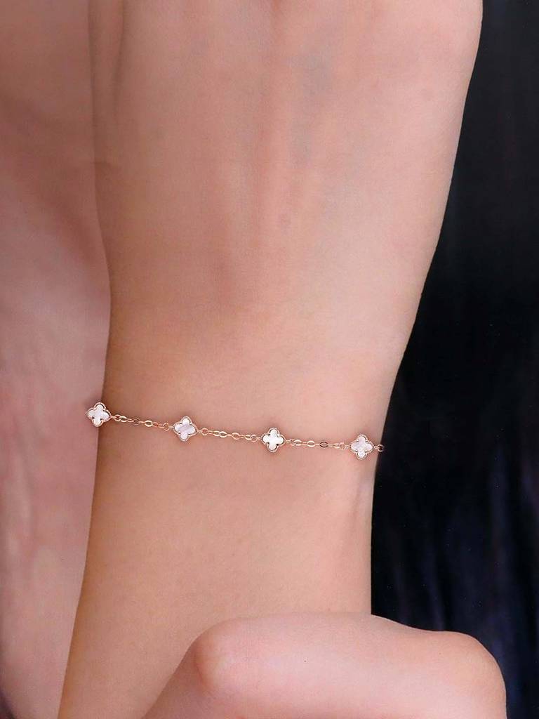 Sterling Silver Rose Gold Chic Clover Bracelet : BRLO382-RG-NA