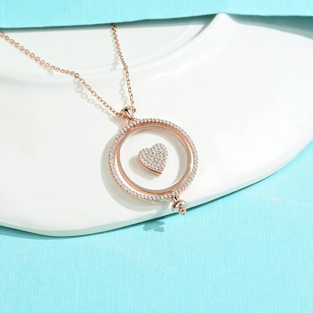 Moving Heart Necklace : BRNC489