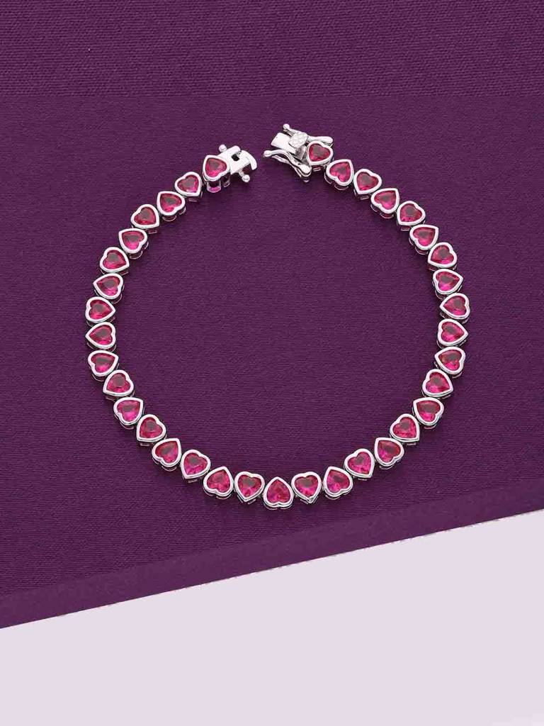 An Array Of Hearts Silver Tennis Bracelet : BRTN76-S-NA