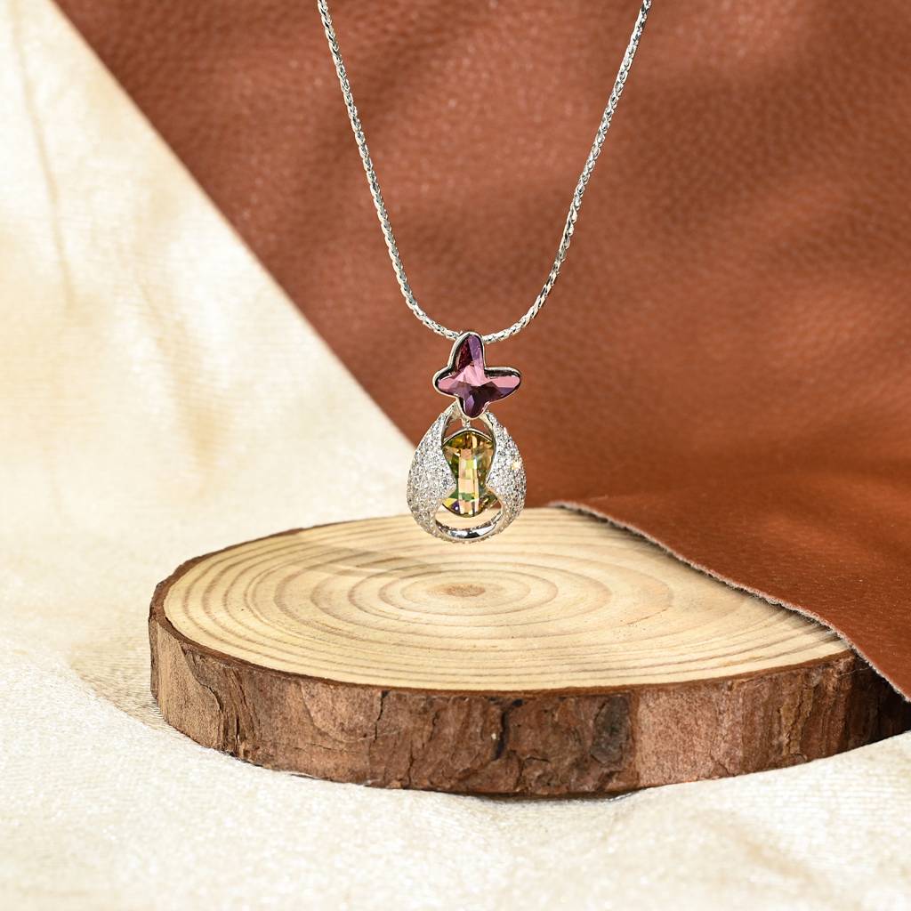 Butterfly Prism Necklace : BTNC499