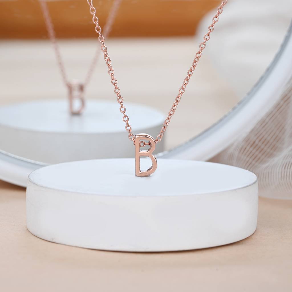 "B" Initial Necklace : MIN268