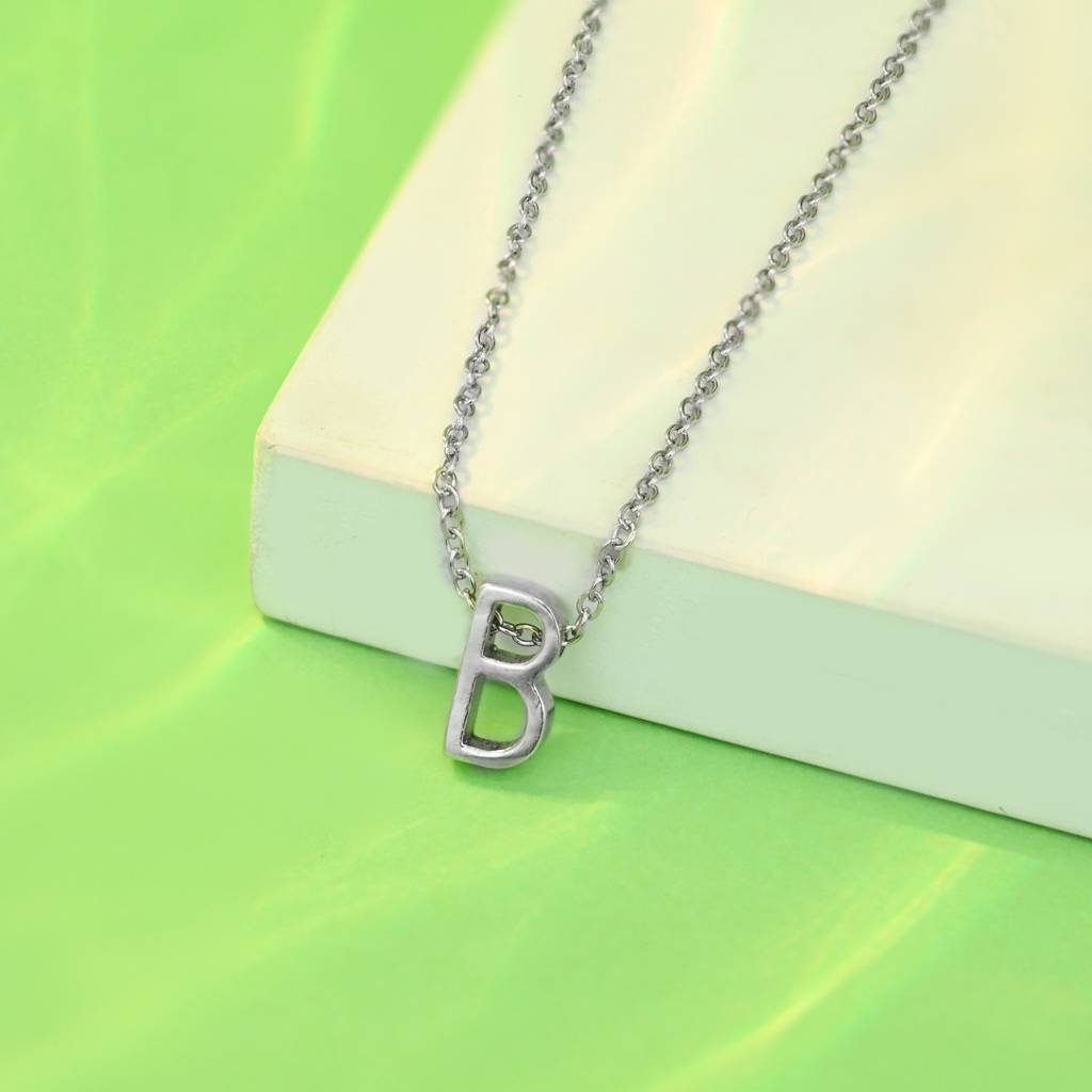 "B" Initial Necklace : MIN261