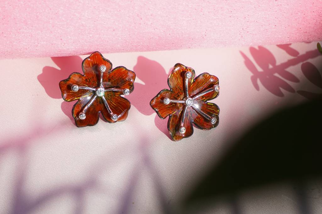 Valley Of Flower Silver Enamel Dewdrops Mist Earrings : TJE40009E